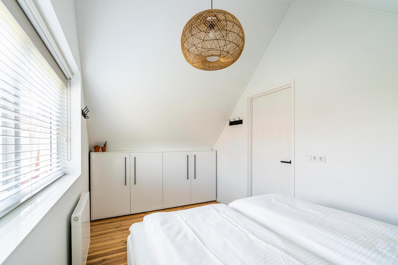 Vikinghuis Bed By The Sea 웨스트카펠라 외부 사진